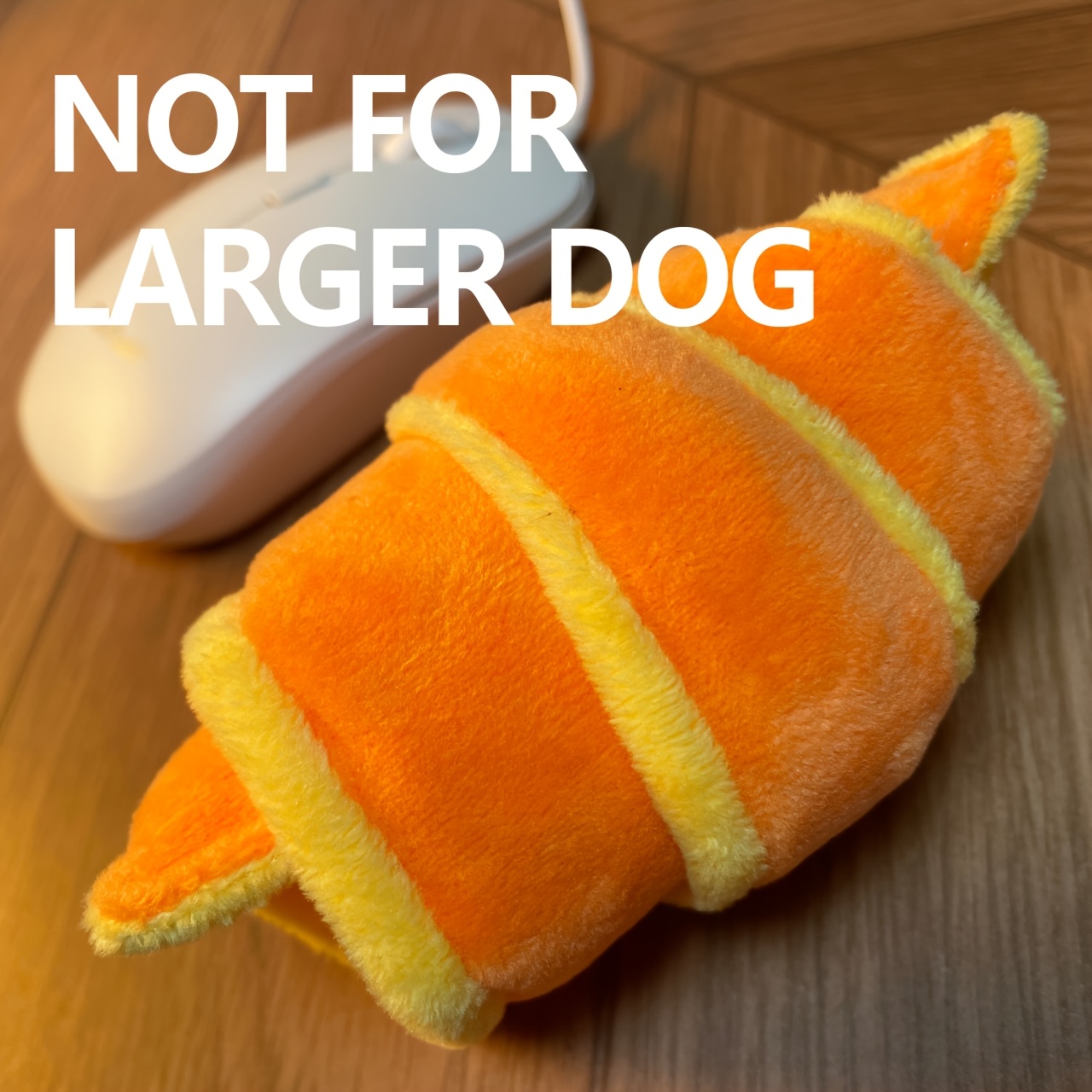 Мягкая игрушка-круассан для со – обзор и цена Dog Treat Puzzle Toy